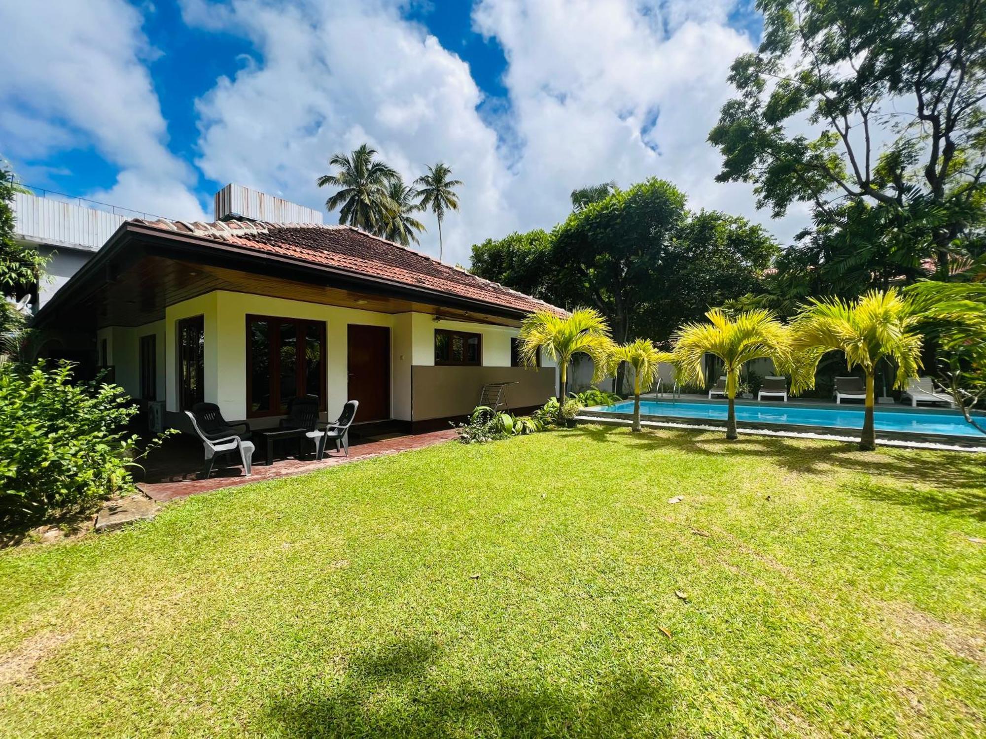 Jaya Villa Hikkaduwa Extérieur photo